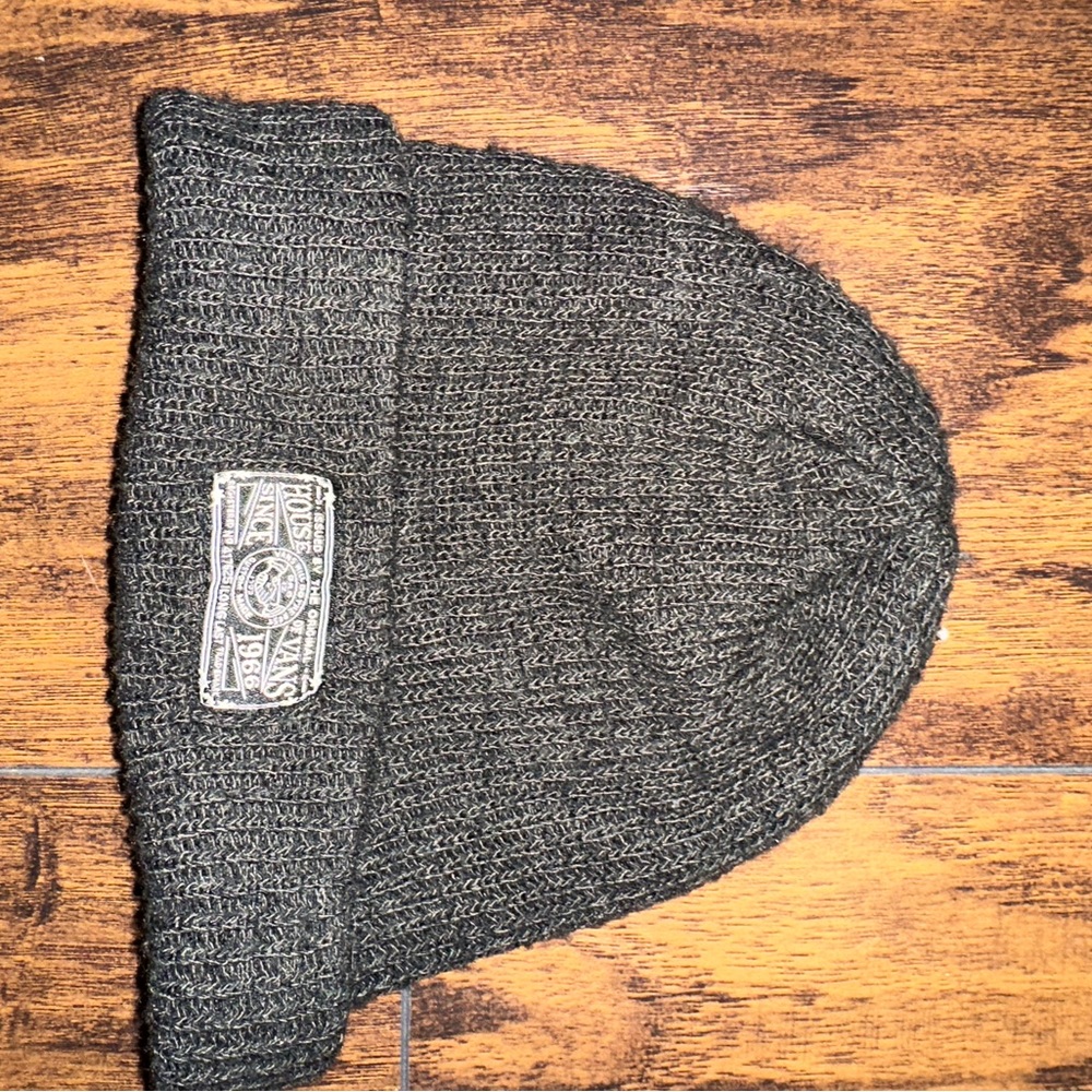 Vans gray beanie